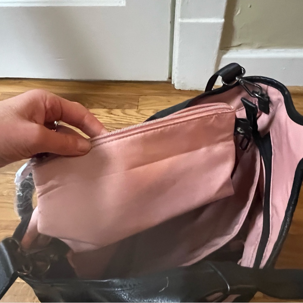 BB Leather Tote Bag -New - Picture 8 of 9